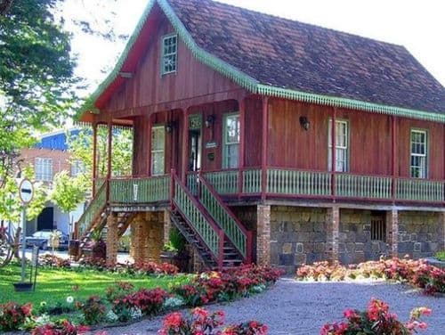 Praça das Etnias e Casa do Colono — foto 2