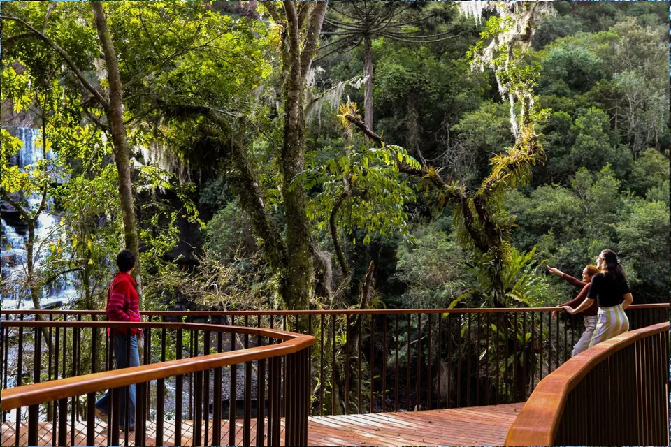 Cascata do Moinho – Parque do Caracol